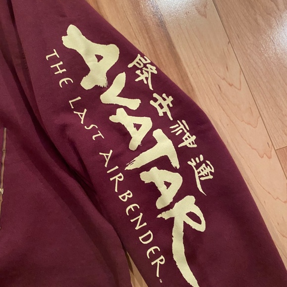 SALE!!! Nickelodeon Avatar Sweatshirt—Adult Unisex XL - Picture 3 of 6